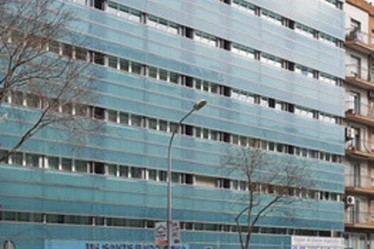 duży hotel w Barcelonie