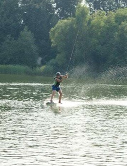 Wakeboard niedaleko Poznania.