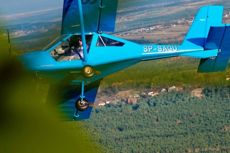 Aeropakt A-22 nad okolicami Jury Krakowsko-Częstochowskiej