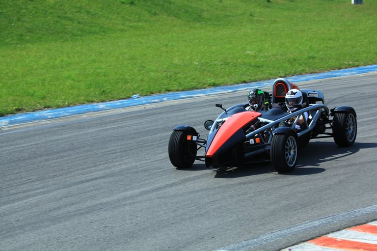 Jazda Ariel Atom