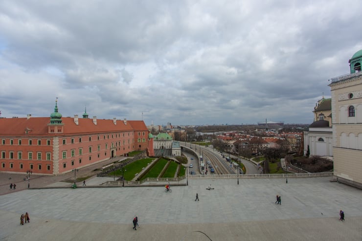 widok z okna na Warszawę