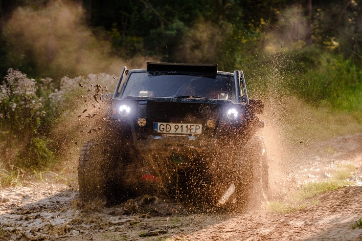 jazda off road w błocie